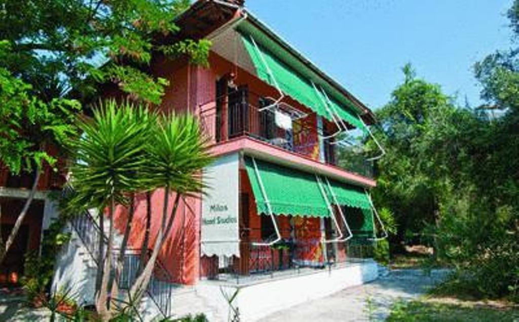 Milos Studios Parga Luaran gambar
